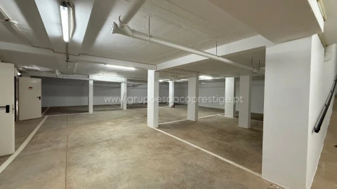 Apartamento T2 para Venda em Moncarapacho e Fuseta