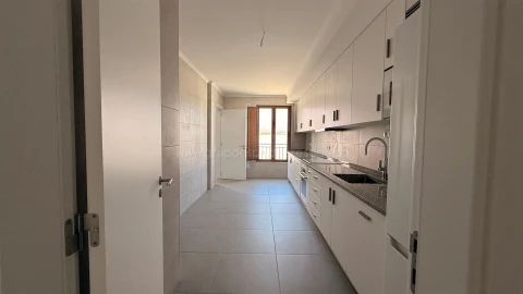 Apartamento T2 para Venda em Moncarapacho e Fuseta