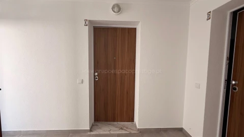 Apartamento T2 para Venda em Moncarapacho e Fuseta