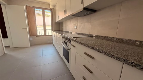 Apartamento T2 para Venda em Moncarapacho e Fuseta