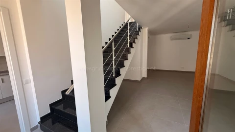 Apartamento T2 para Venda em Moncarapacho e Fuseta
