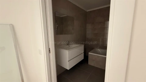 Apartamento T2 para Venda em Moncarapacho e Fuseta