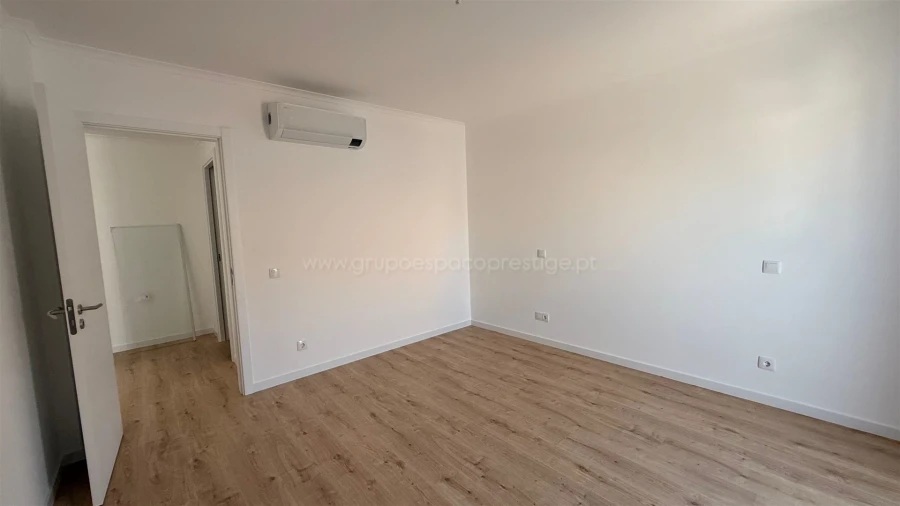 Apartamento T2 para Venda em Moncarapacho e Fuseta Foto 23
