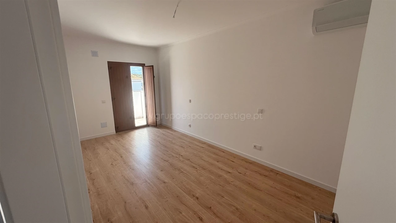 Apartamento T2 para Venda em Moncarapacho e Fuseta Foto 18