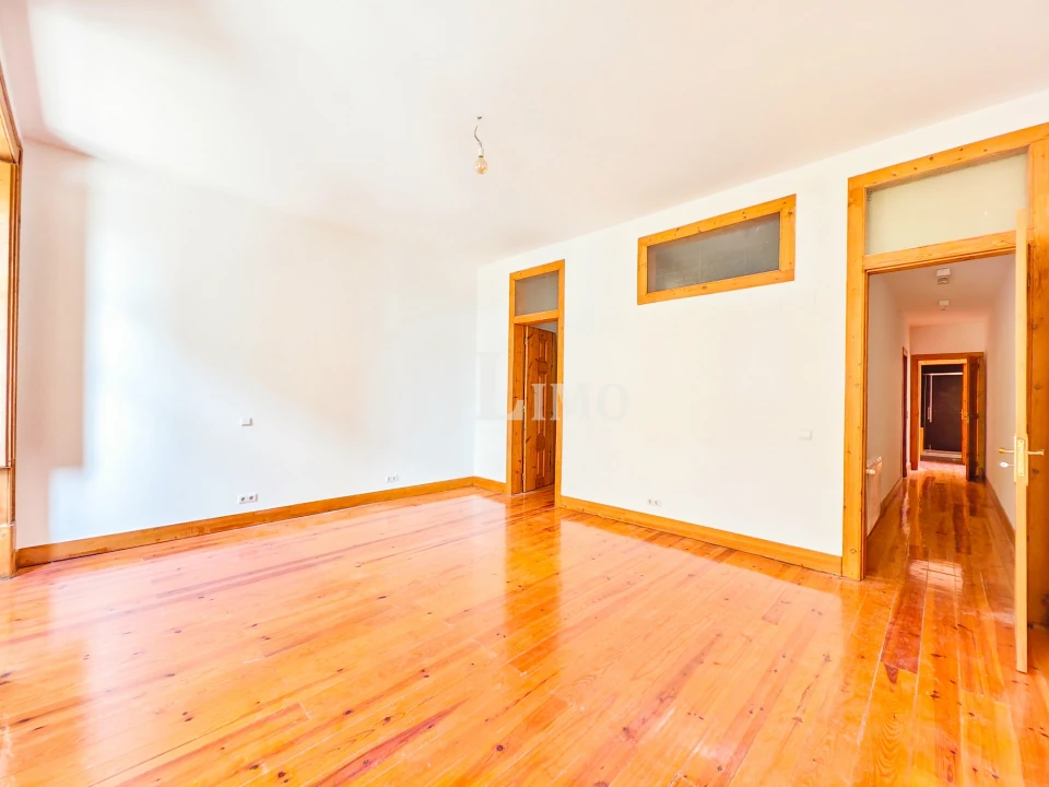 Apartamento T3 para Venda em Santa Maria Maior Foto 30