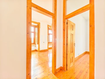 Apartamento T3 para Venda em Santa Maria Maior