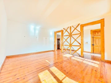 Apartamento T3 para Venda em Santa Maria Maior