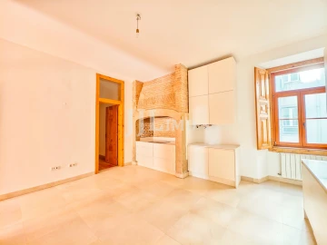 Apartamento T3 para Venda em Santa Maria Maior