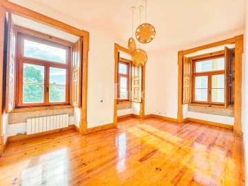 Apartamento T3 para Venda em Santa Maria Maior
