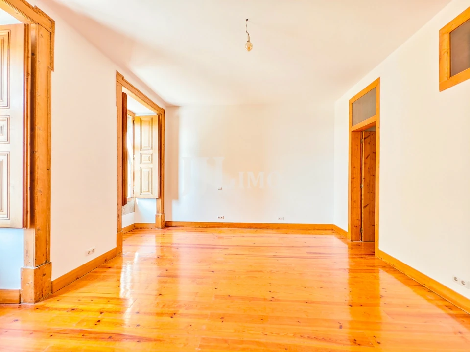 Apartamento T3 para Venda em Santa Maria Maior Foto 31