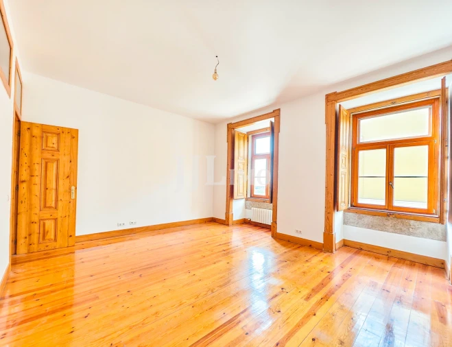 Apartamento T3 para Venda em Santa Maria Maior Foto 28