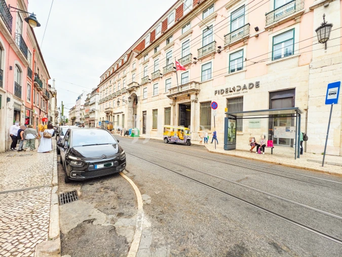 Apartamento T1 para Venda em Misericórdia Foto 20