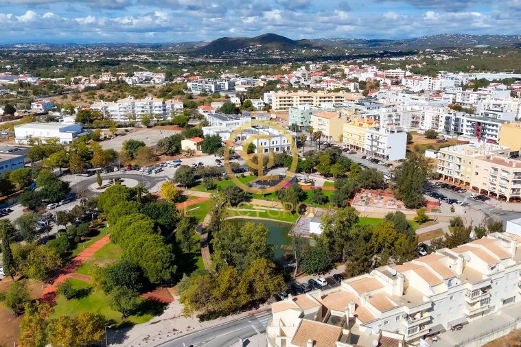 Apartamento T2 para Venda em Almancil Foto 17