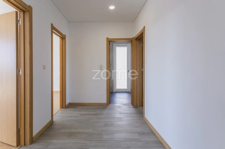 Moradia T3 para Venda em Alijo Foto 12