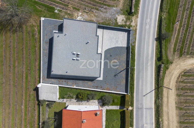 Moradia T3 para Venda em Alijo Foto 40