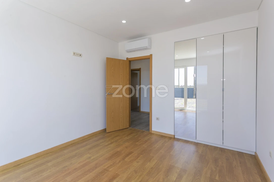 Moradia T3 para Venda em Alijo Foto 20