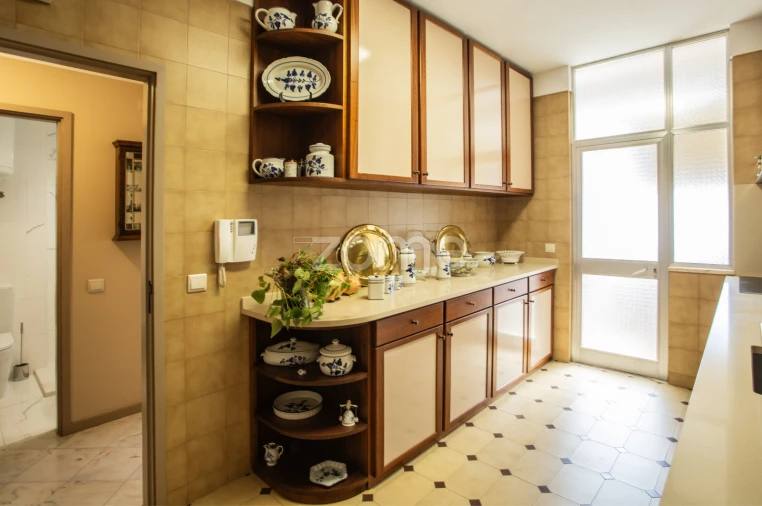 Apartamento T4 para Venda em Aldoar, Foz do Douro e Nevogilde Foto 29