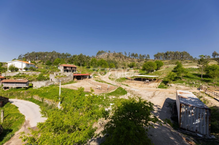Moradia T1 para Venda em Refojos de Basto, Outeiro e Painzela Foto 2