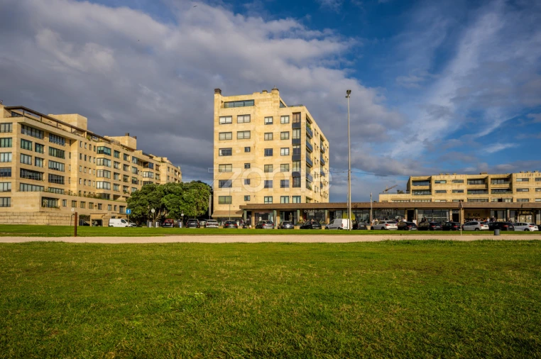 Apartamento T4 para Venda em Matosinhos e Leça da Palmeira Foto 36