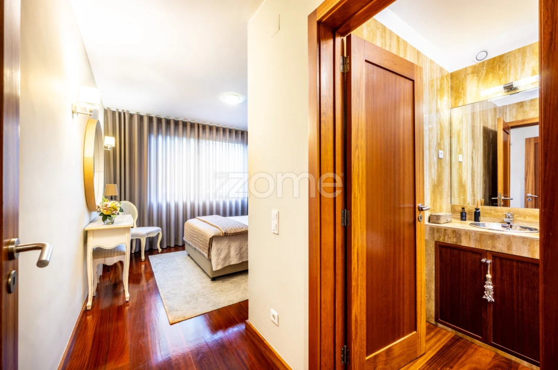 Apartamento T4 para Venda em Matosinhos e Leça da Palmeira Foto 26