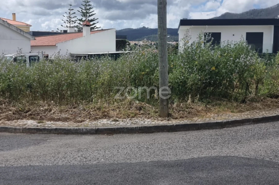 Terreno para Venda em Rio de Mouro Foto 6