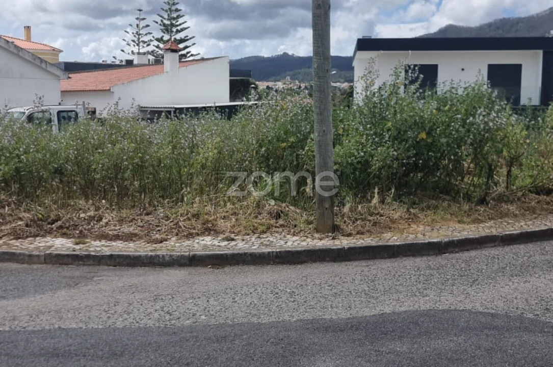 Terreno para Venda em Rio de Mouro Foto 9