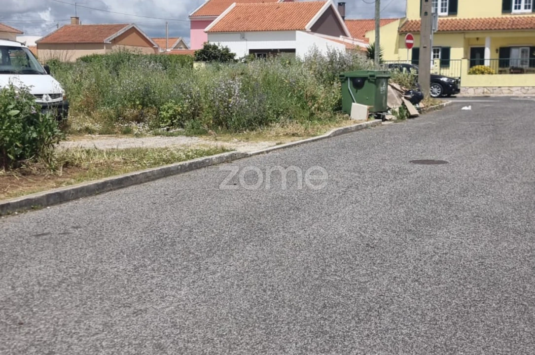 Terreno para Venda em Rio de Mouro Foto 13