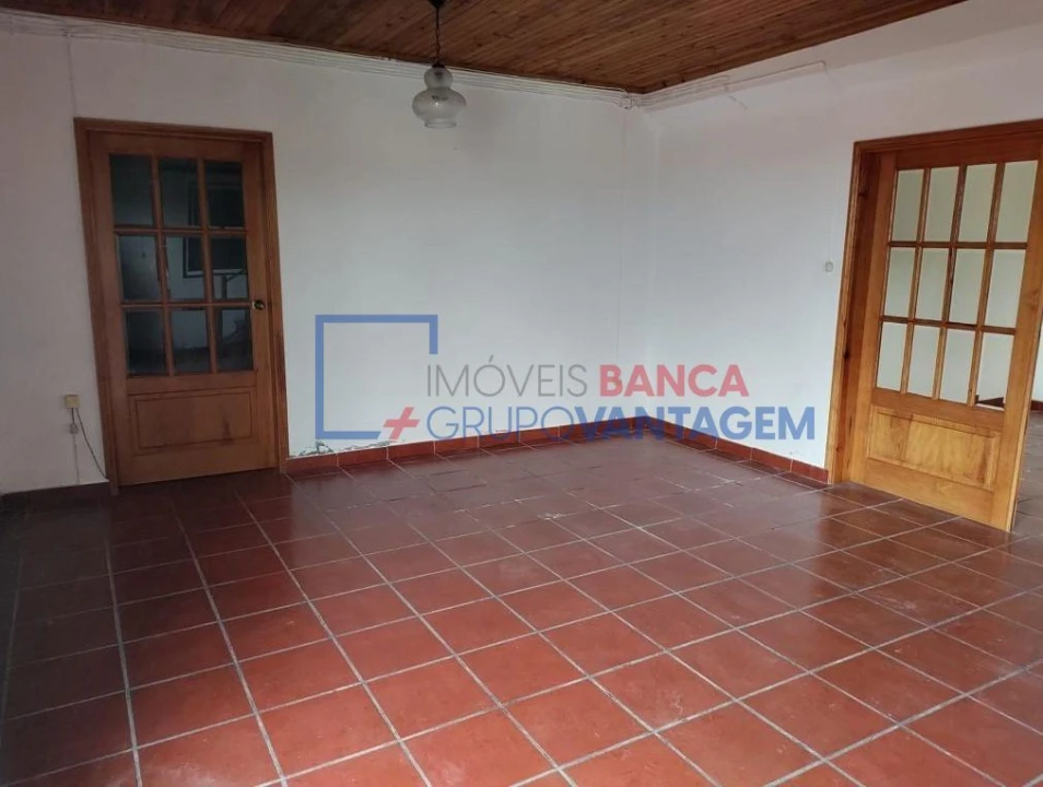 Moradia T4 para Venda em Santo Antonio Foto 12