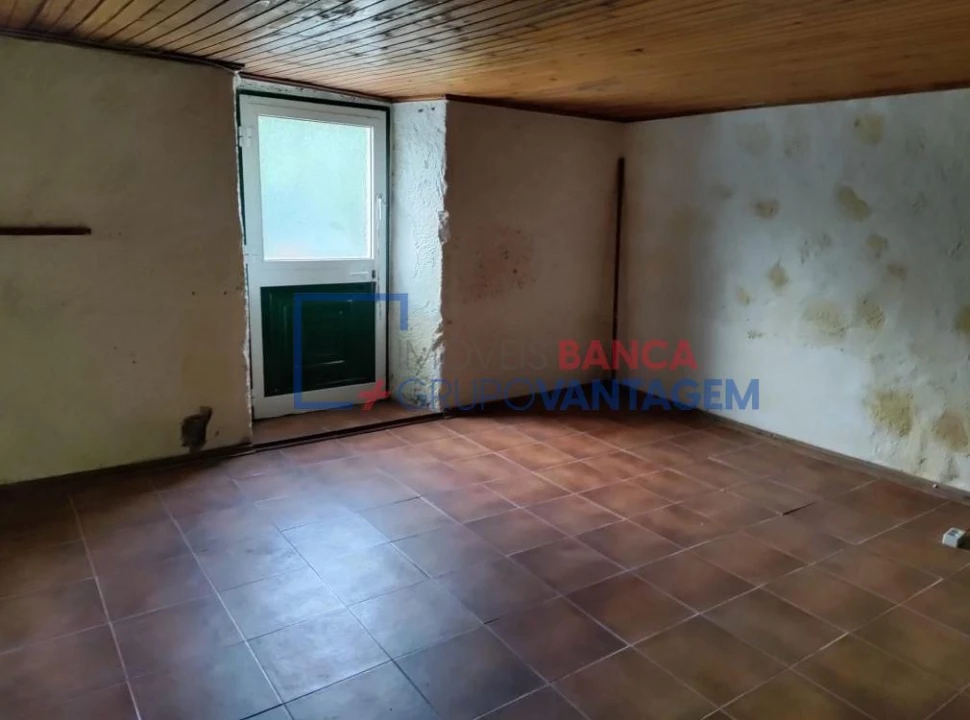 Moradia T4 para Venda em Santo Antonio Foto 15