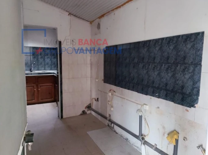 Moradia T4 para Venda em Santo Antonio Foto 7