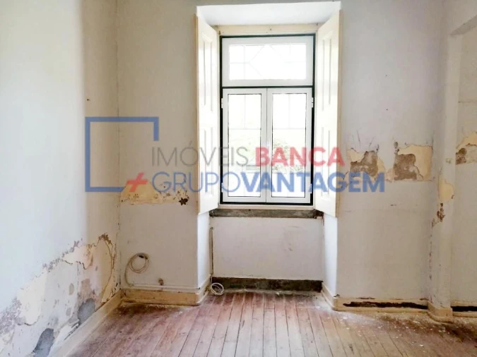 Moradia T7 para Venda em Mouriscas Foto 11