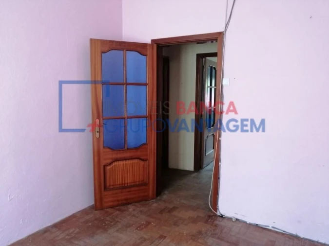 Moradia T7 para Venda em Mouriscas Foto 14