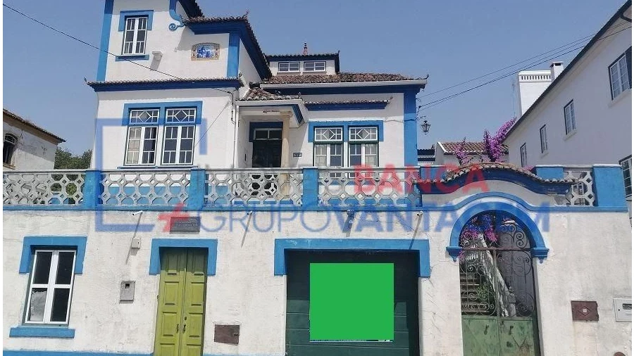 Moradia T7 para Venda em Mouriscas