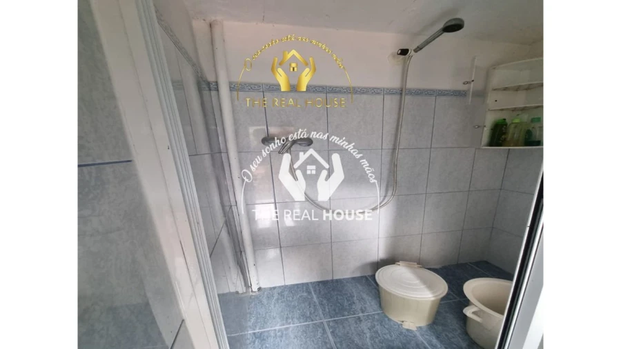 Moradia T2 para Venda em Ribeira Brava Foto 12