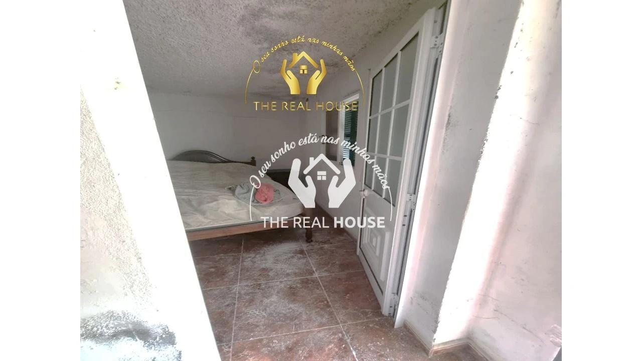 Moradia T3 para Venda em Ribeira Brava Foto 5