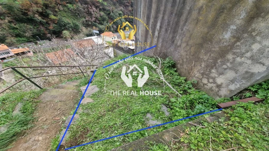 Moradia T3 para Venda em Ribeira Brava Foto 13