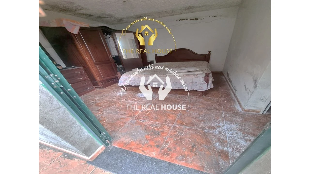 Moradia T3 para Venda em Ribeira Brava Foto 6