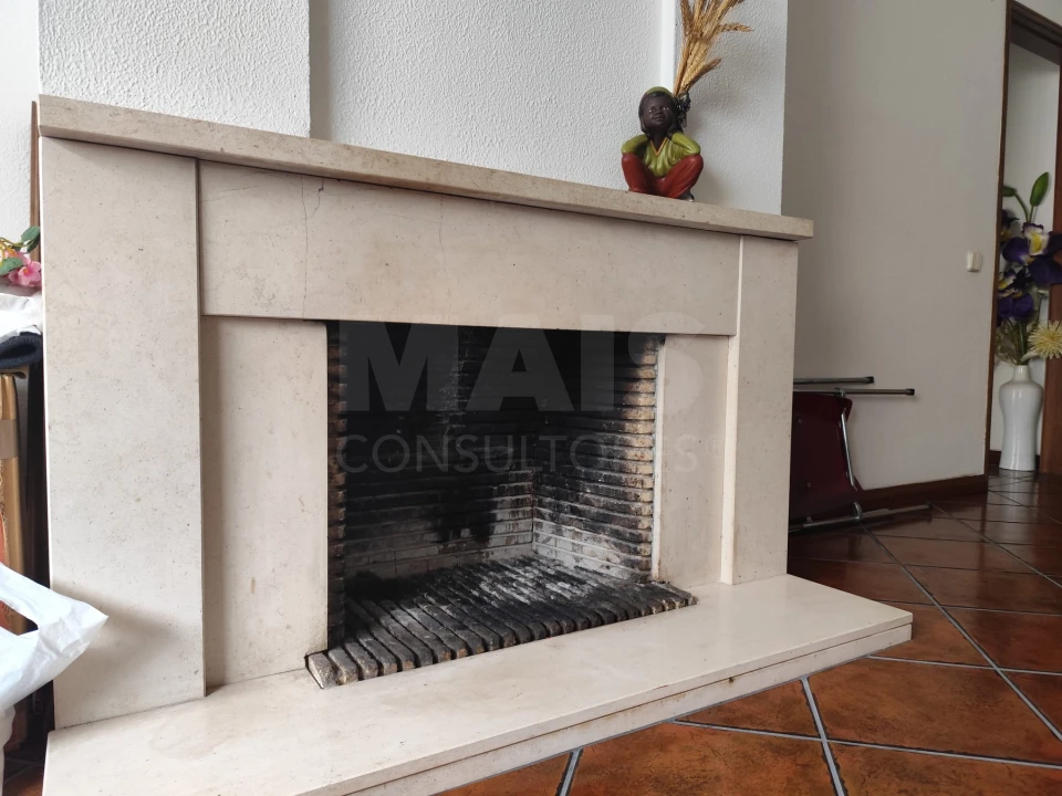 Apartamento T2 para Venda em Minde Foto 4