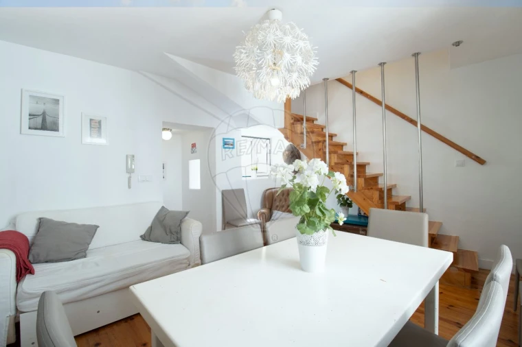 Apartamento T2 para Venda em Santa Maria Maior Foto 3