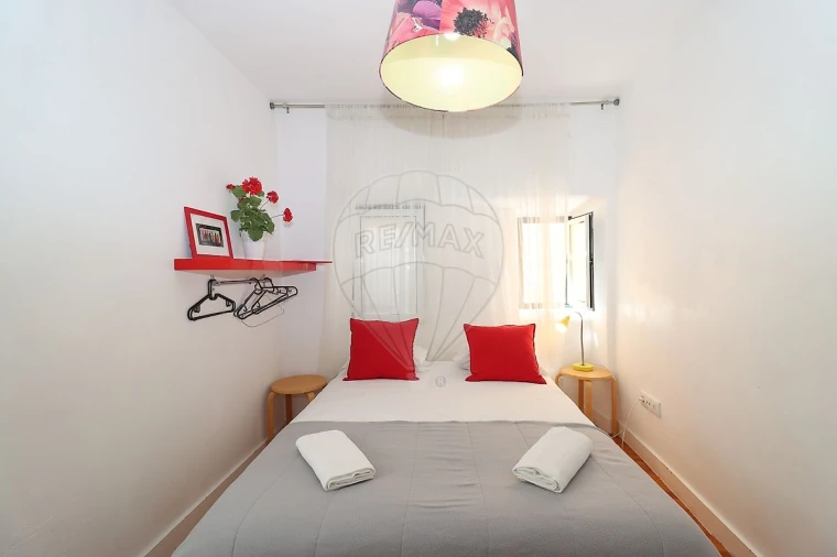 Apartamento T2 para Venda em Santa Maria Maior Foto 8