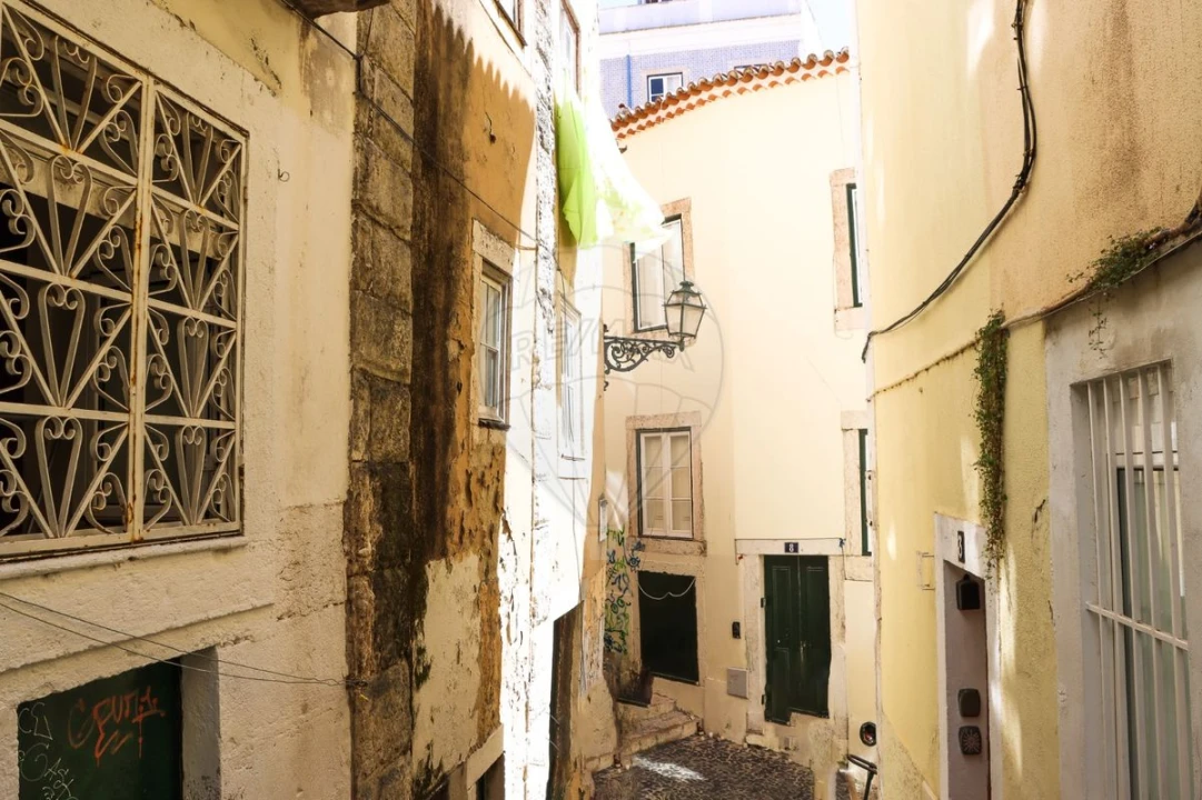 Apartamento T2 para Venda em Santa Maria Maior Foto 12