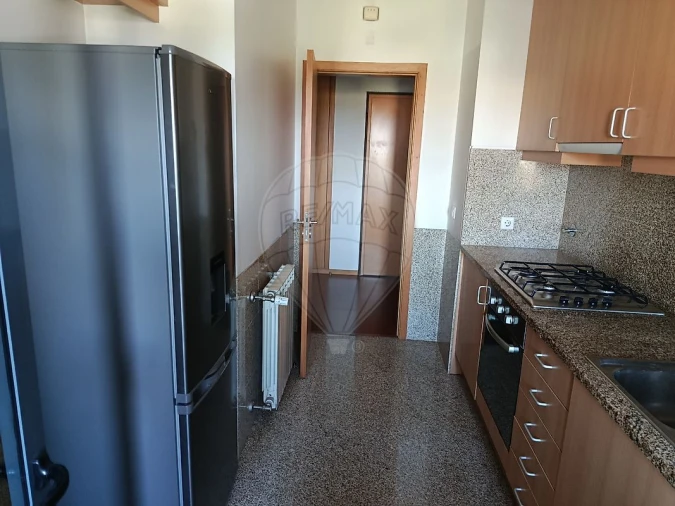 Apartamento T2 para Venda em Oliveira do Douro Foto 14