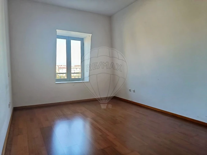 Apartamento T2 para Venda em Oliveira do Douro Foto 21