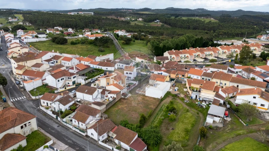 Terreno para Venda em Ramalhal Foto 4