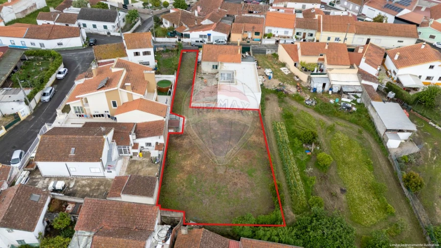 Terreno para Venda em Ramalhal Foto 3