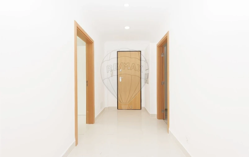 Apartamento T2 para Venda em Carnaxide e Queijas Foto 2