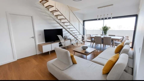 Apartamento T2 para Venda em Faro (Sé e São Pedro)