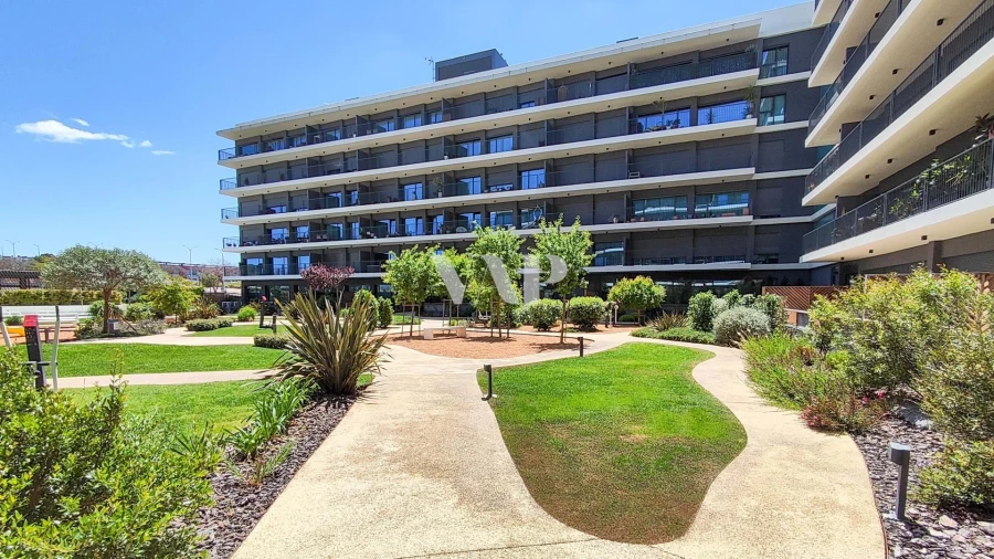 Apartamento T2 para Venda em Faro (Sé e São Pedro) Foto 14