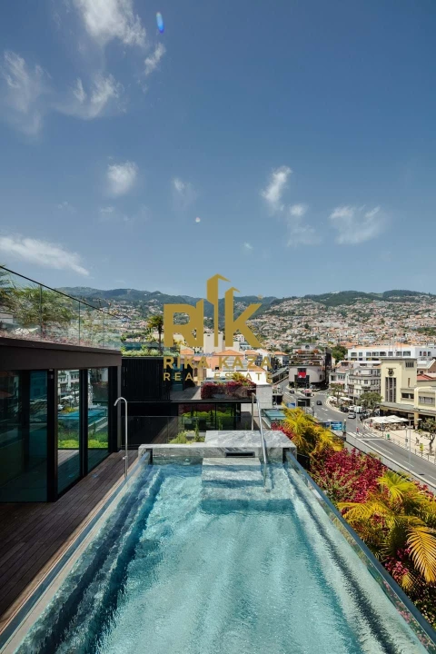Apartamento T3 para Venda em Funchal (Se)