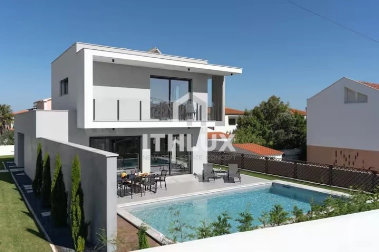 Moradia T3 para Arrendamento em Caldas da Rainha - Santo Onofre e Serra do Bouro Foto 2